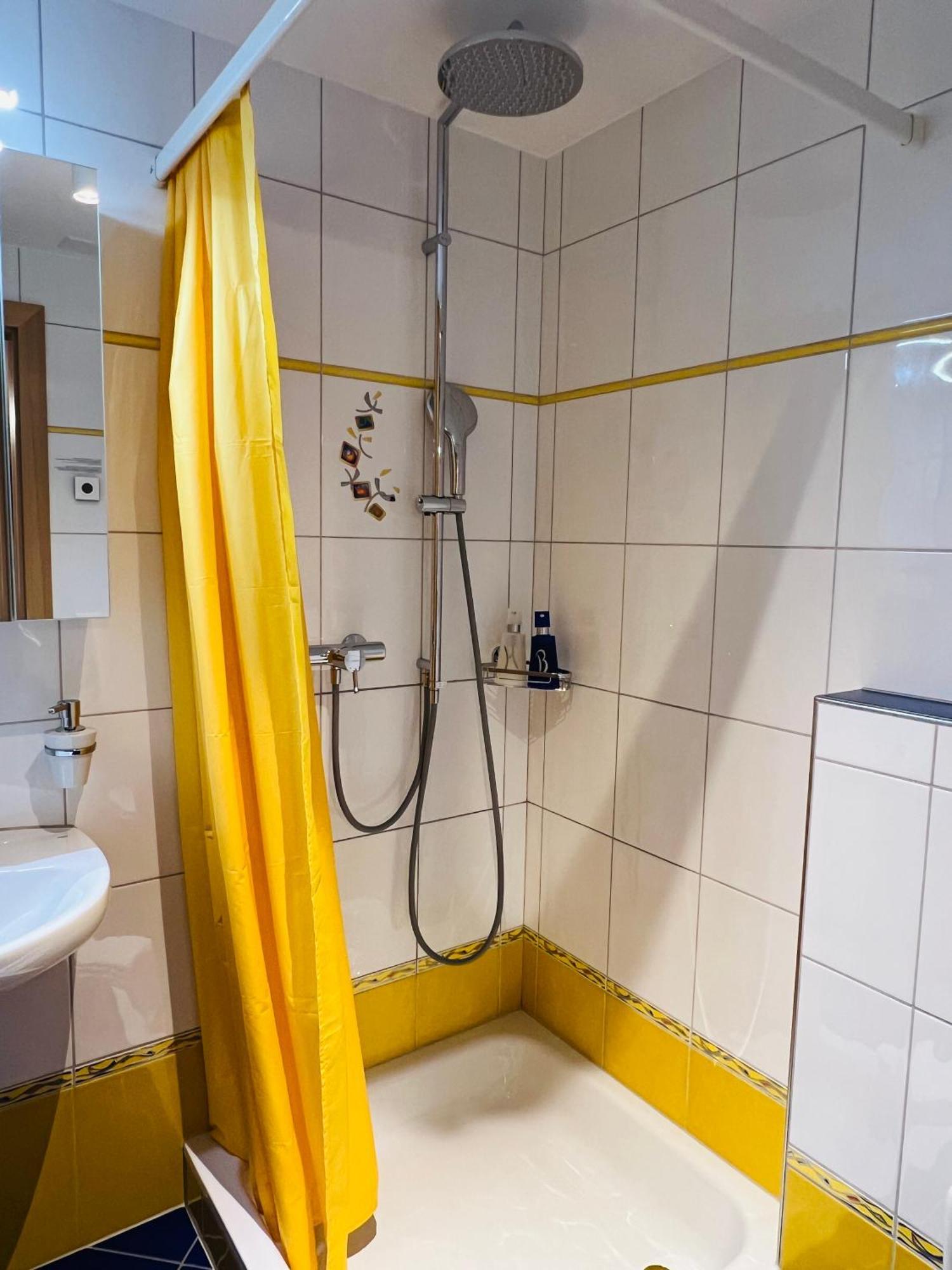 Wonderful & Private Room With En-Suite Bathroom Triesenberg Zewnętrze zdjęcie
